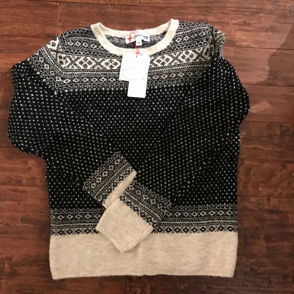 Ines de la fressange uniqlo sweater NWT S size